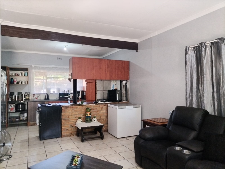 3 Bedroom Property for Sale in Rustenburg Central North West